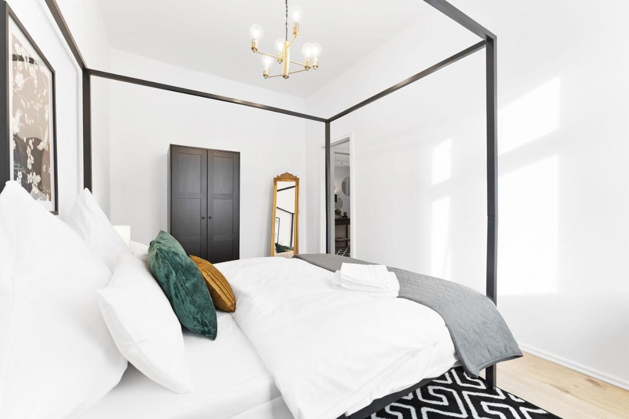 Apartments Direkt Am Staatstheater,Modern,Zentral,Ruhig,2 Zimmer,Netflix,Privatparkplatz Auf Dem Hof Cottbus Buitenkant foto