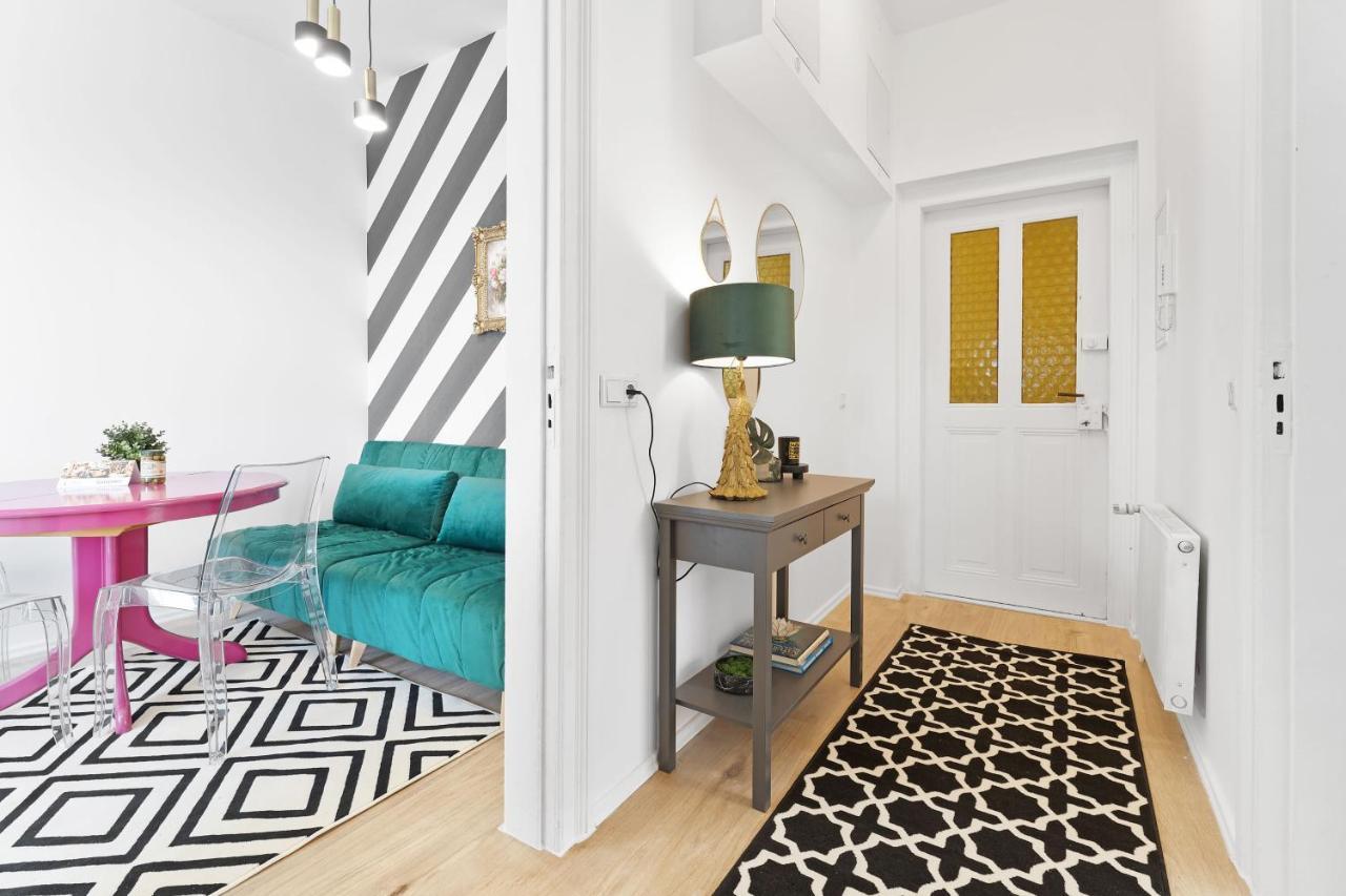 Apartments Direkt Am Staatstheater,Modern,Zentral,Ruhig,2 Zimmer,Netflix,Privatparkplatz Auf Dem Hof Cottbus Buitenkant foto